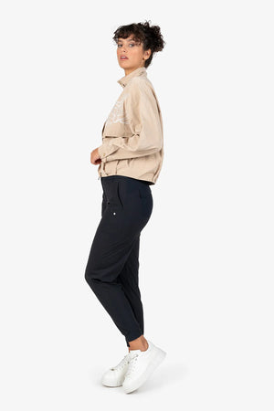 Jacke mit Stehkragen 03