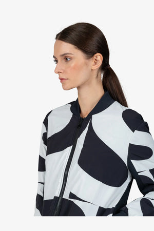 Jacke mit College-Kragen 07