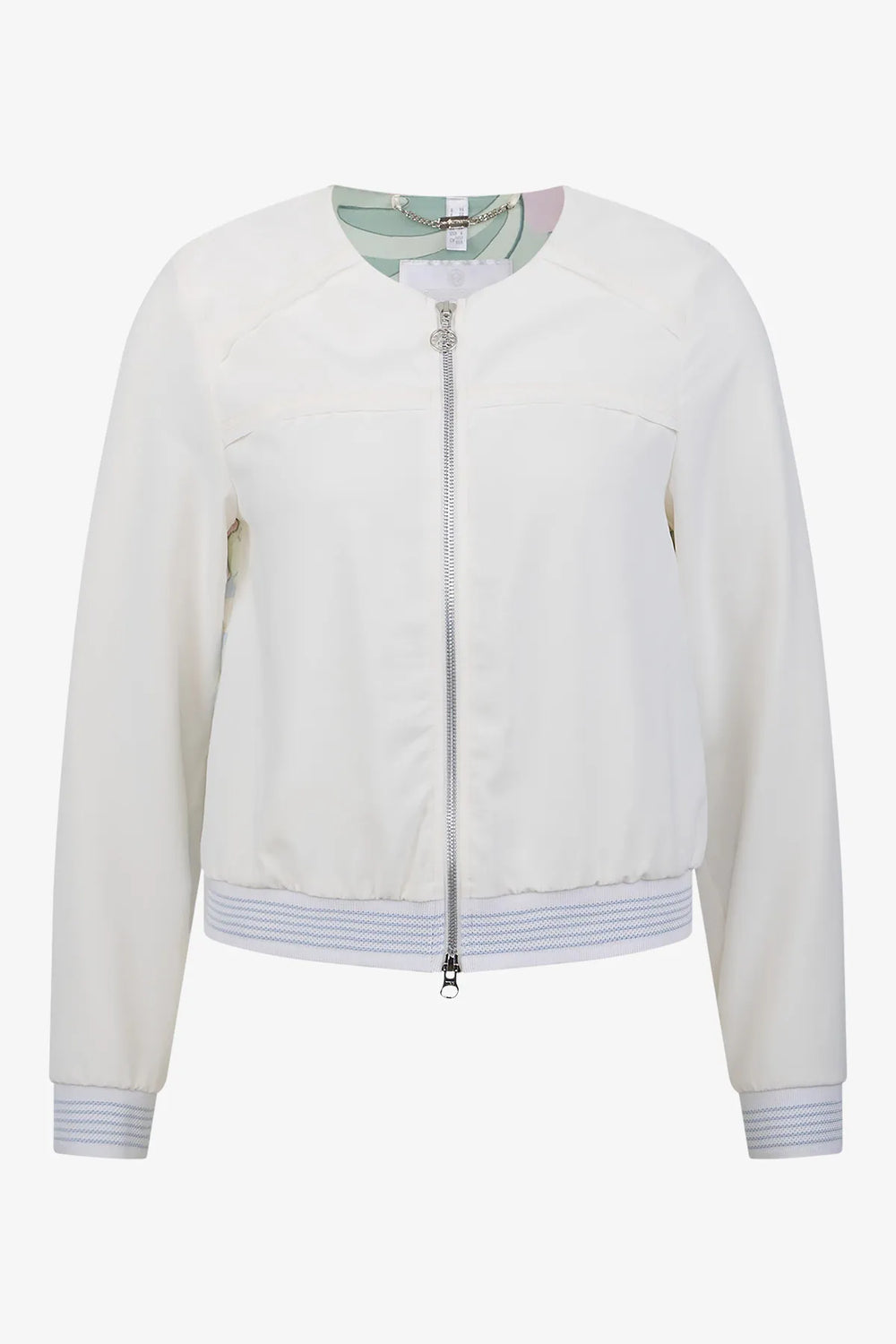 Jacke mit Rundhalsausschnitt 01