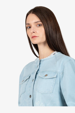 Jacke mit Rundhalsausschnitt 07