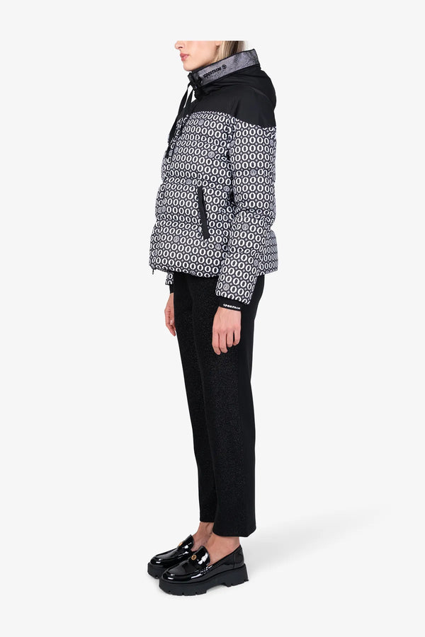 Modische Jacke mit Echtdaunen-Füllung 04