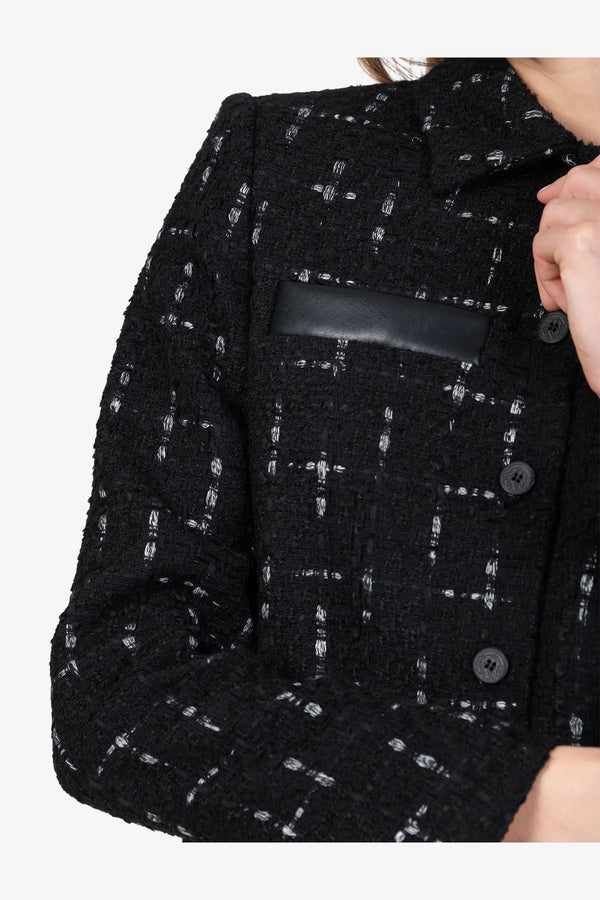 Kurze Tweed-Indoor-Jacke 07