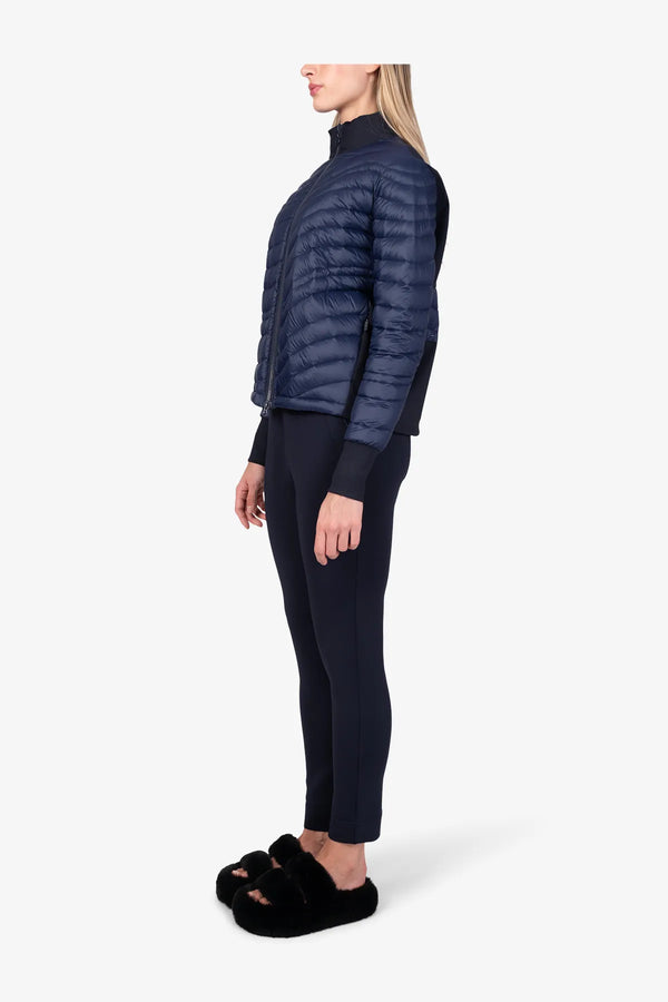 Outdoor-Jacke mit Wellen-Stepp 04