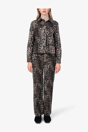 Indoor-Jacke aus Leo-Jacquard 03