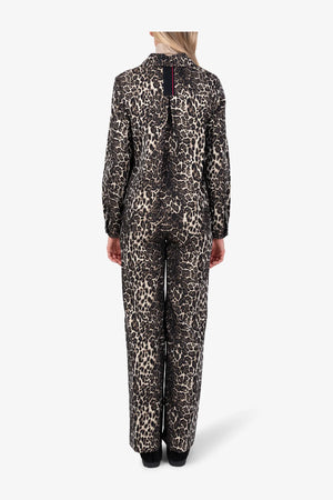 Indoor-Jacke aus Leo-Jacquard 05