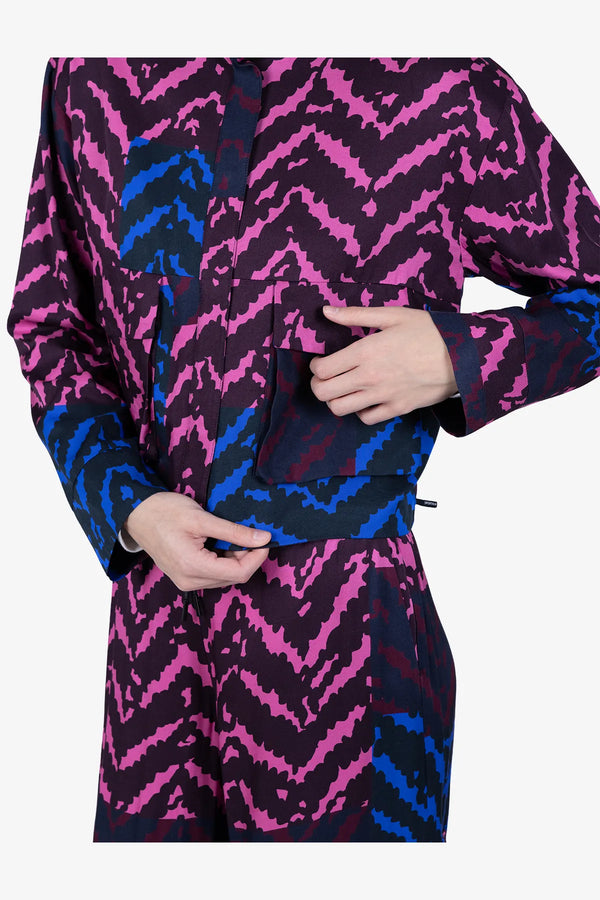 Cropped Jacke mit buntem Print 07