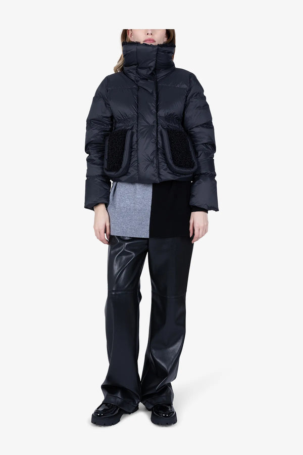 Daunenjacke mit Plüsch-Details 03