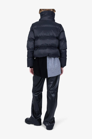 Daunenjacke mit Plüsch-Details 05