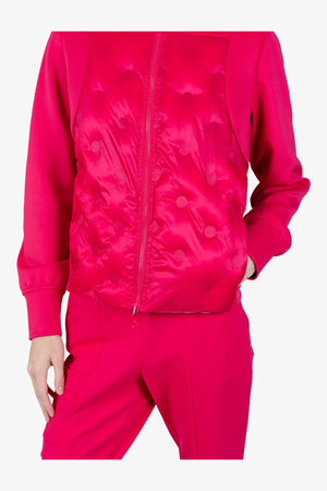 Aufregende Wendejacke mit Stehkragen 07