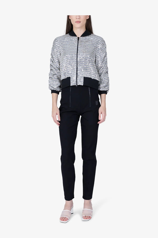 Glamouröse Bomber-Jacke 03