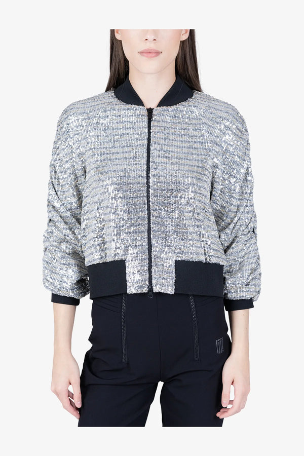 Glamouröse Bomber-Jacke 06