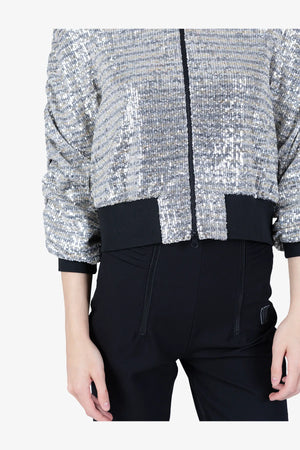 Glamouröse Bomber-Jacke 07