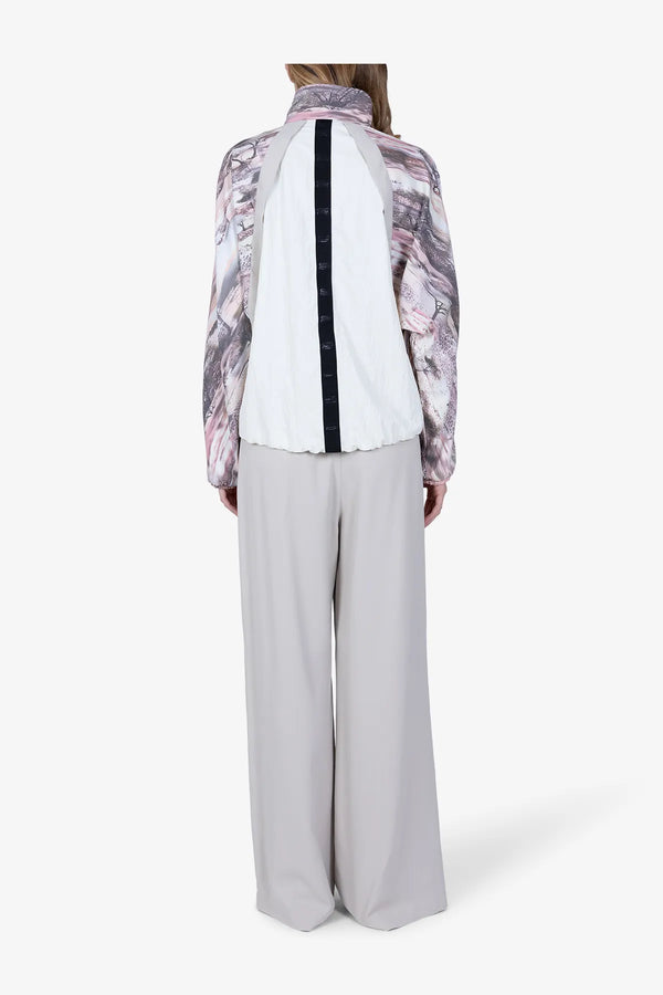 Kurze, bedruckte Oversized-Jacke 05