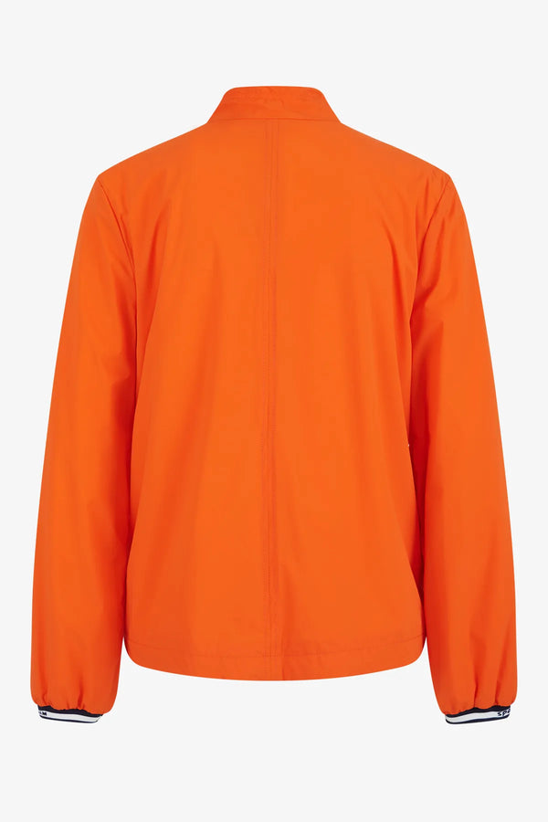 Jacke aus supersoftem Nylon 02