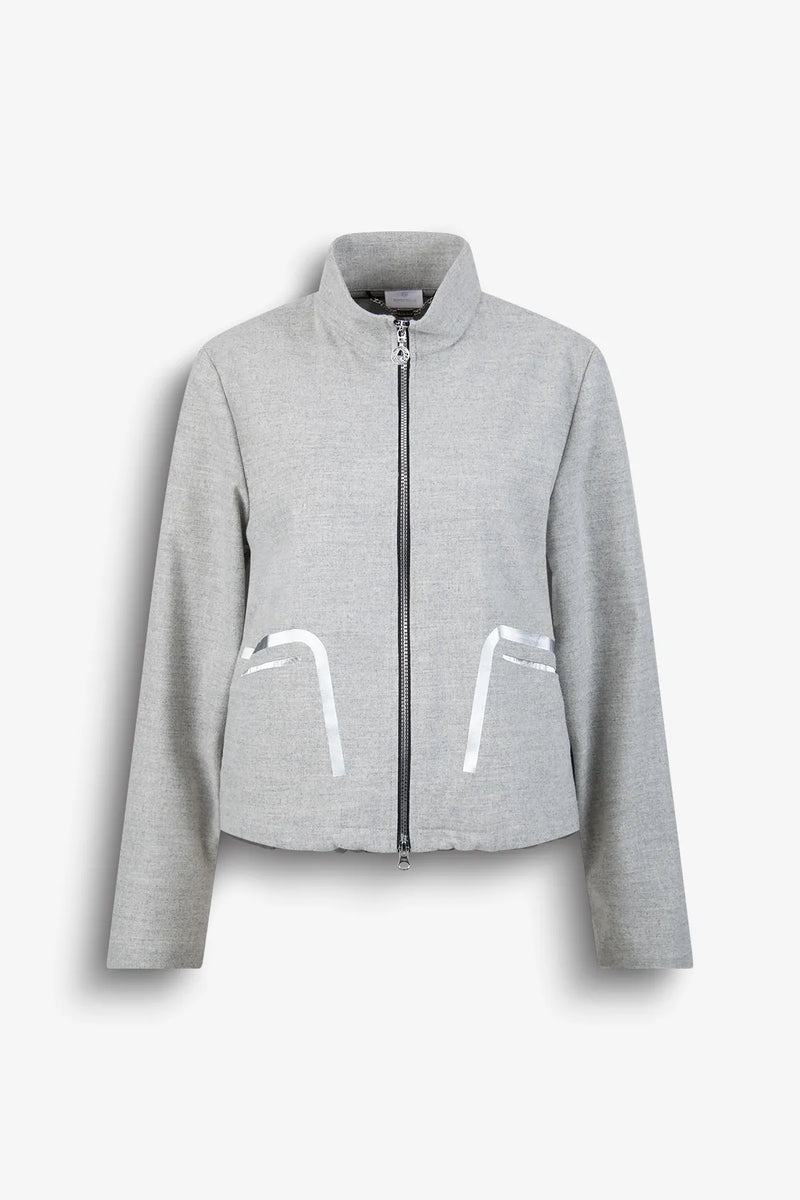 Wolljacke mit Sportalm-Schriftzug 01