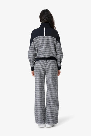 Indoorjacke im Bouclé-Materialmix 05