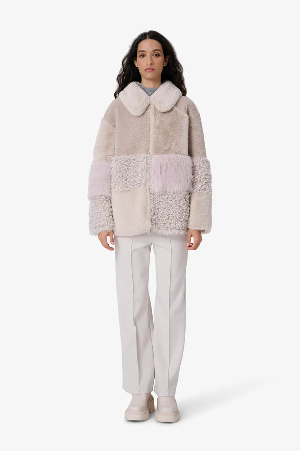 Web-Pelz-Jacke mit Materialmix 03