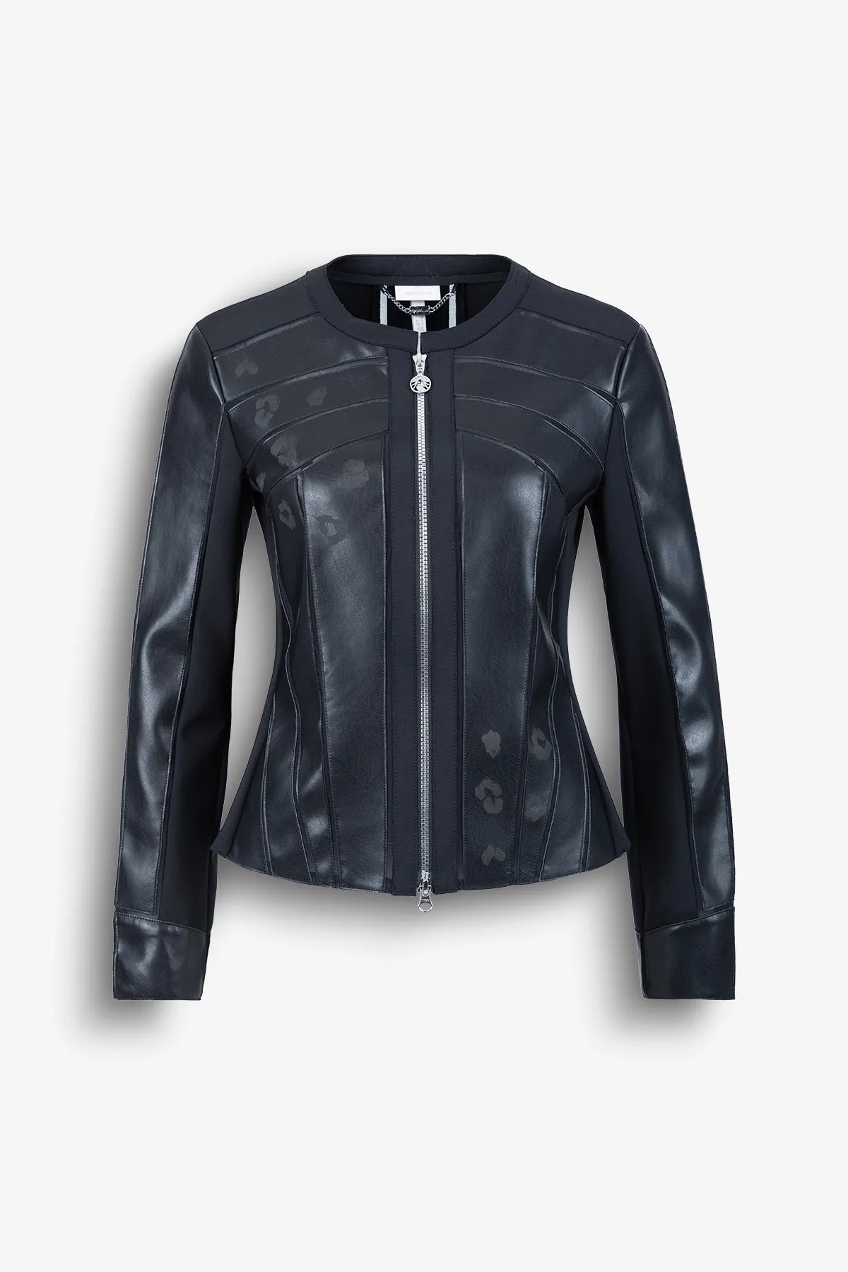 Schwarze, taillierte Lederjacke mit Reißverschluss und strukturierten Einsätzen.