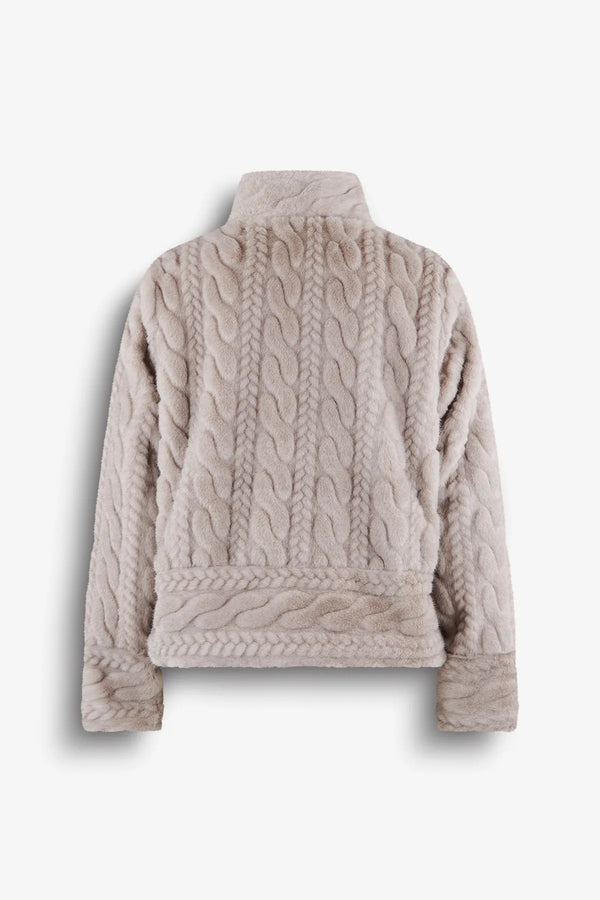 Fake-Fur-Jacke mit Razur-Effekt 02