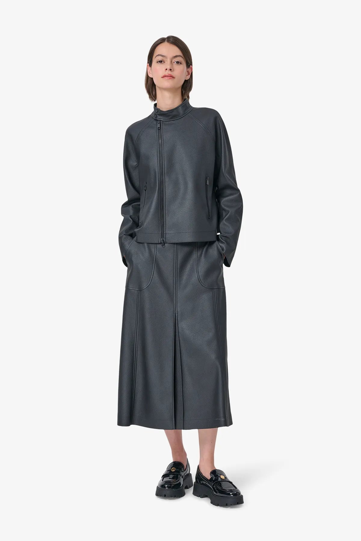 Kunstleder-Capejacke 03