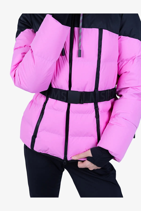 Daunenjacke mit femininer Silhouette 07