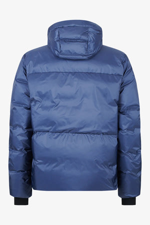 Daunenjacke im Kassetten-Look 02