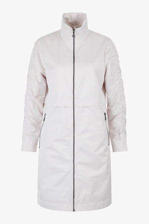 Parka mit femininer Silhouette 01
