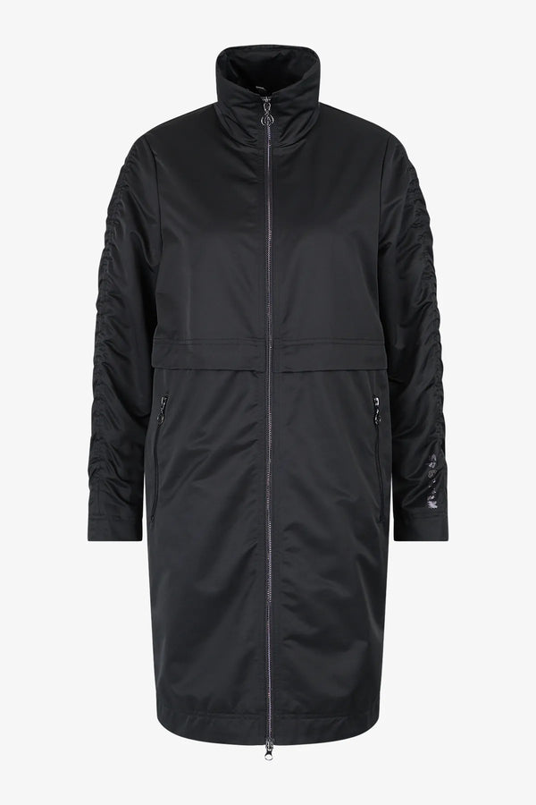 Parka mit femininer Silhouette 01