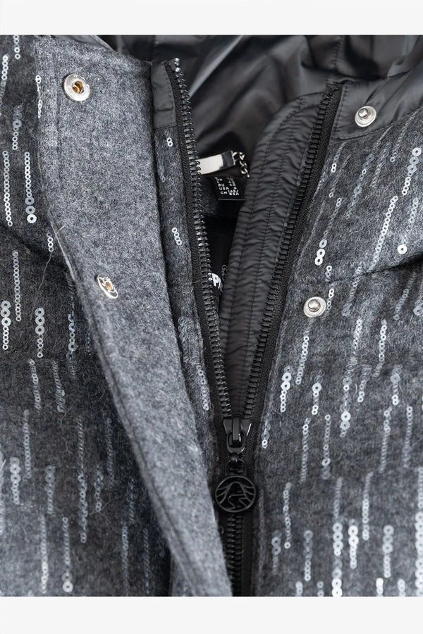 Pailletten-Wollmantel mit Nylon-Details 06