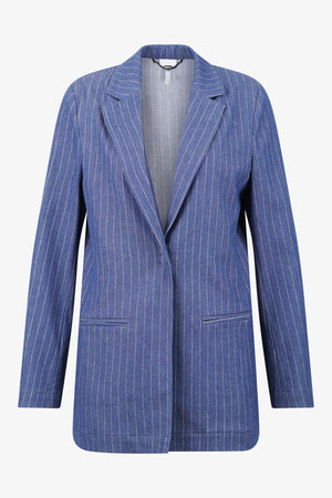Lässiger Nadelstreif-Blazer 01