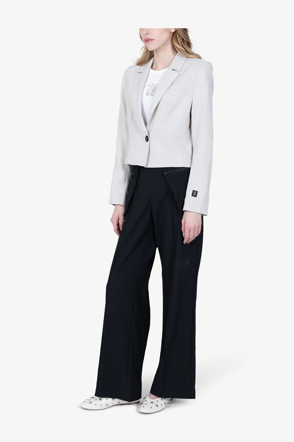 Taillenkurzer Blazer 04