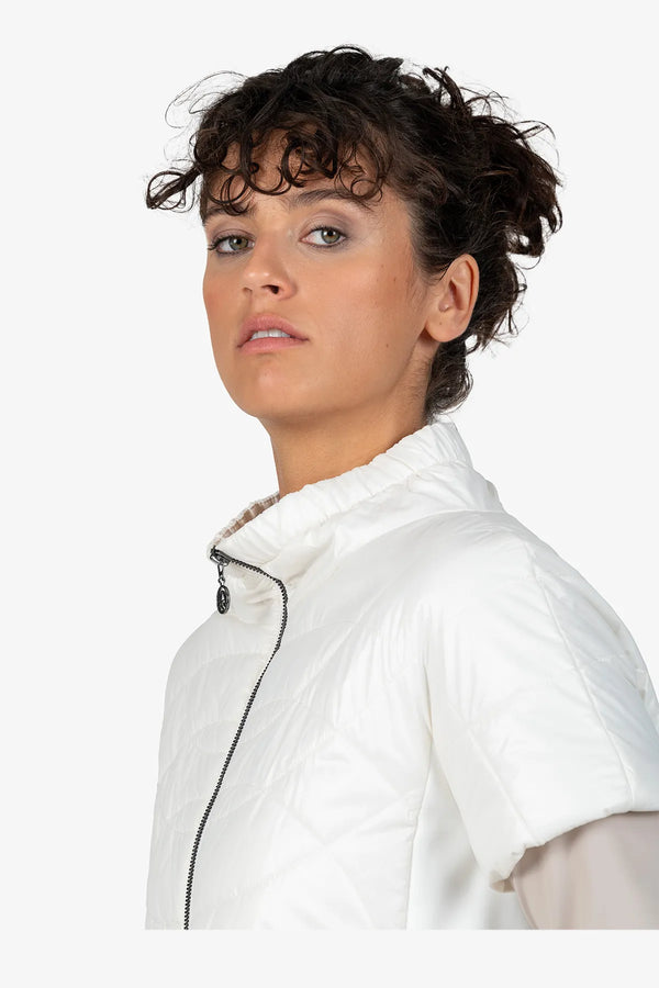 Jacke mit kurzem Ärmel 07