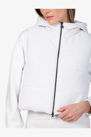 Weste aus hochwertiger Nylon-Qualität 06