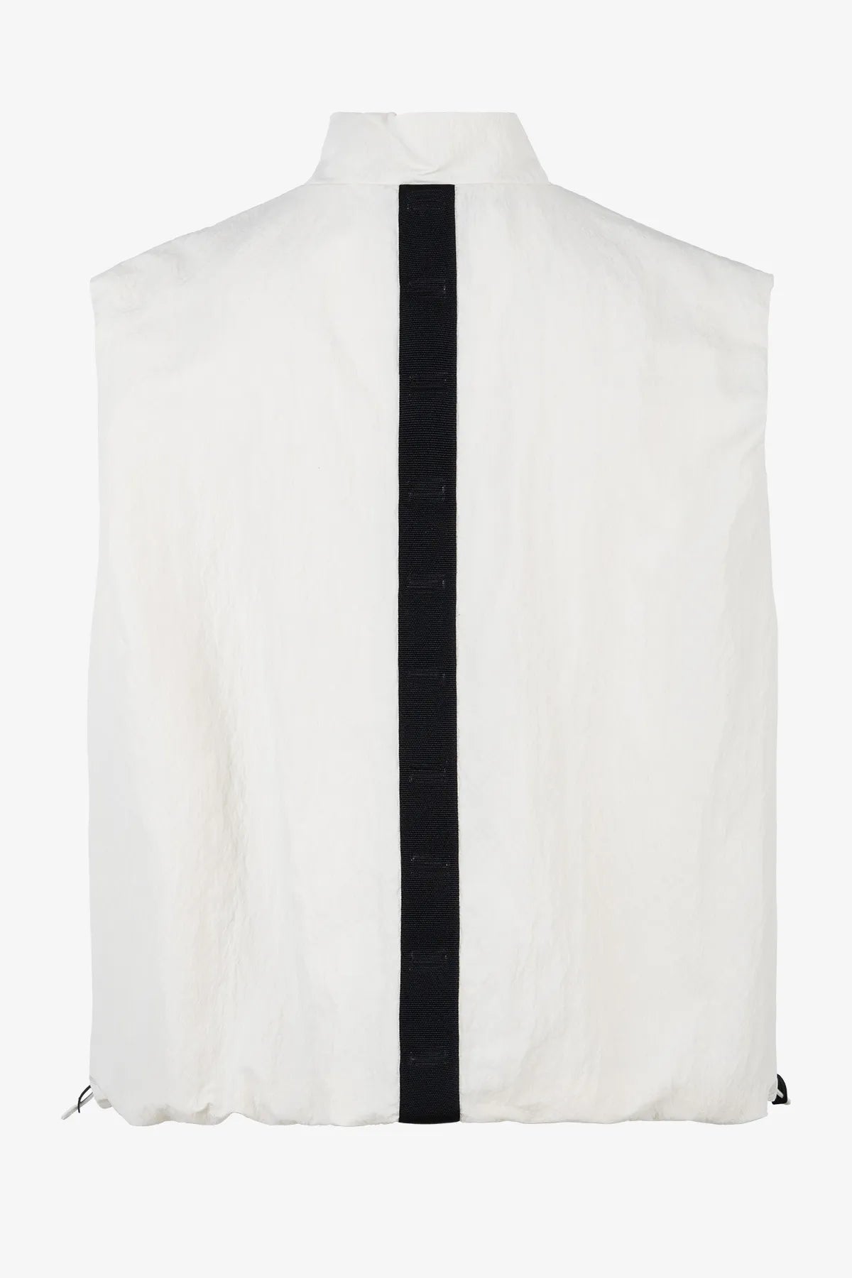 Cropped Weste aus Nylon-Crépe 02