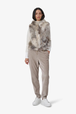 Edle Weste mit tie-dye fake fur 03