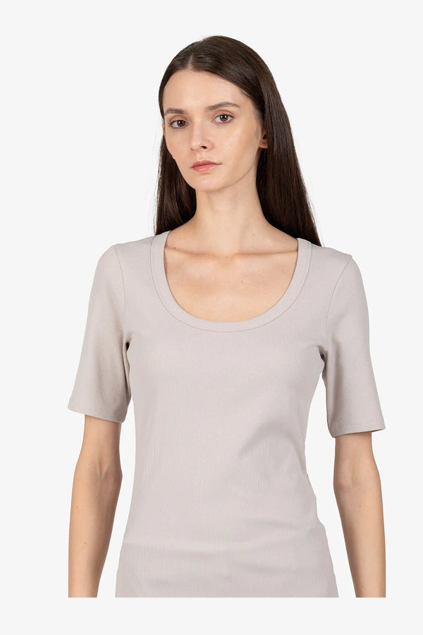 Kurzarmshirt aus feiner Baumwolle 07