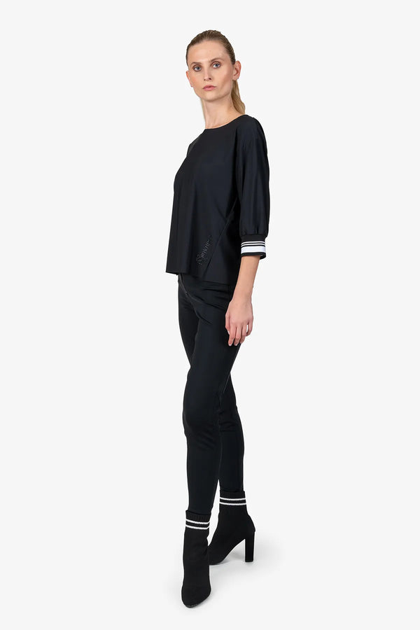 Shirt mit Rundhalsausschnitt 03