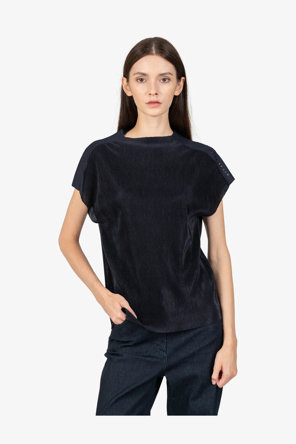Kurzarm-Shirt mit Stehkragen 05