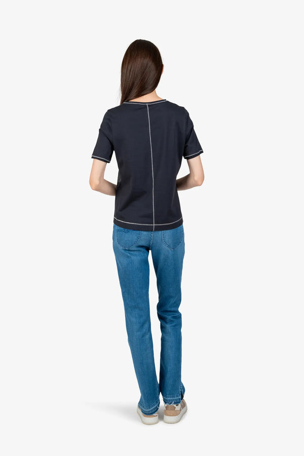 Kurzarm-Shirt mit Rundhalsausschnitt 04