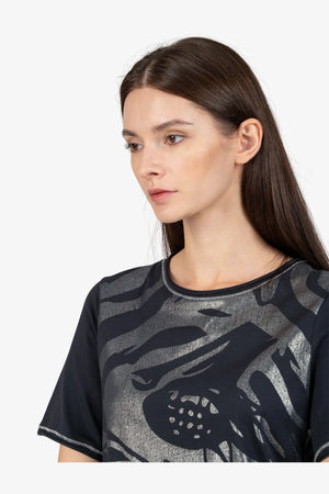 Kurzarm-Shirt mit Rundhalsausschnitt 07