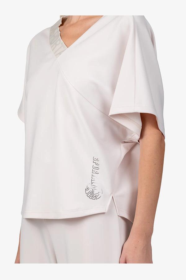 Shirt mit V-Ausschnitt 06