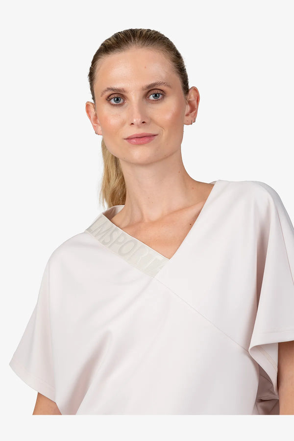 Shirt mit V-Ausschnitt 07