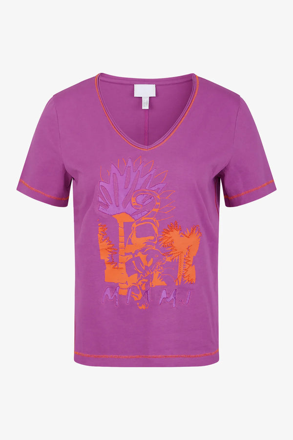 T-Shirt mit gerundetem V-Ausschnitt 01
