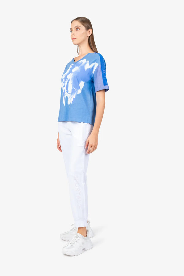 T-Shirt mit rundem V-Ausschnitt 03