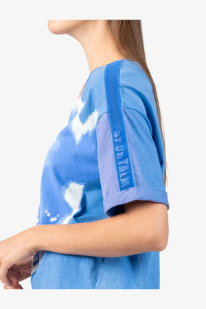 T-Shirt mit rundem V-Ausschnitt 06