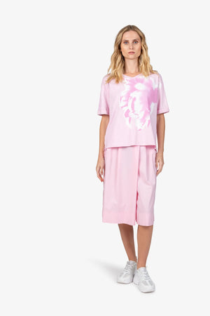 T-Shirt mit rundem V-Ausschnitt 02