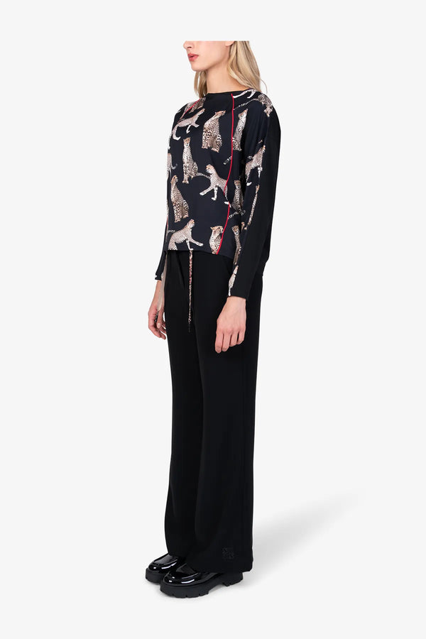 Blusenshirt mit Leo-Print 04