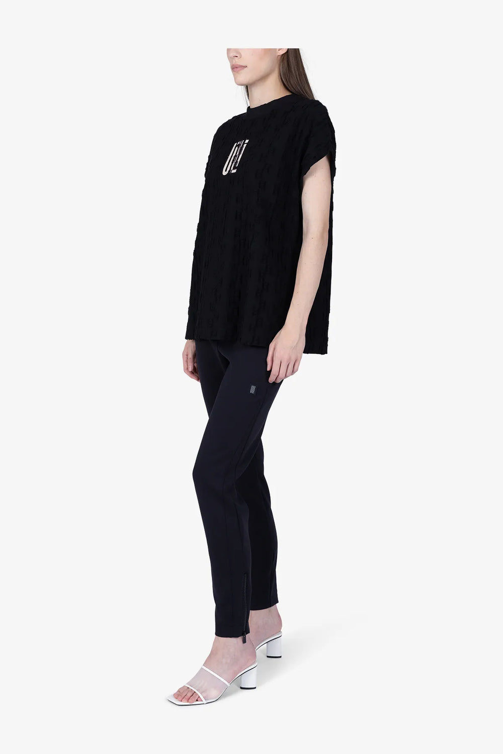 Oversized-T-Shirt mit Fransen-Muster 03