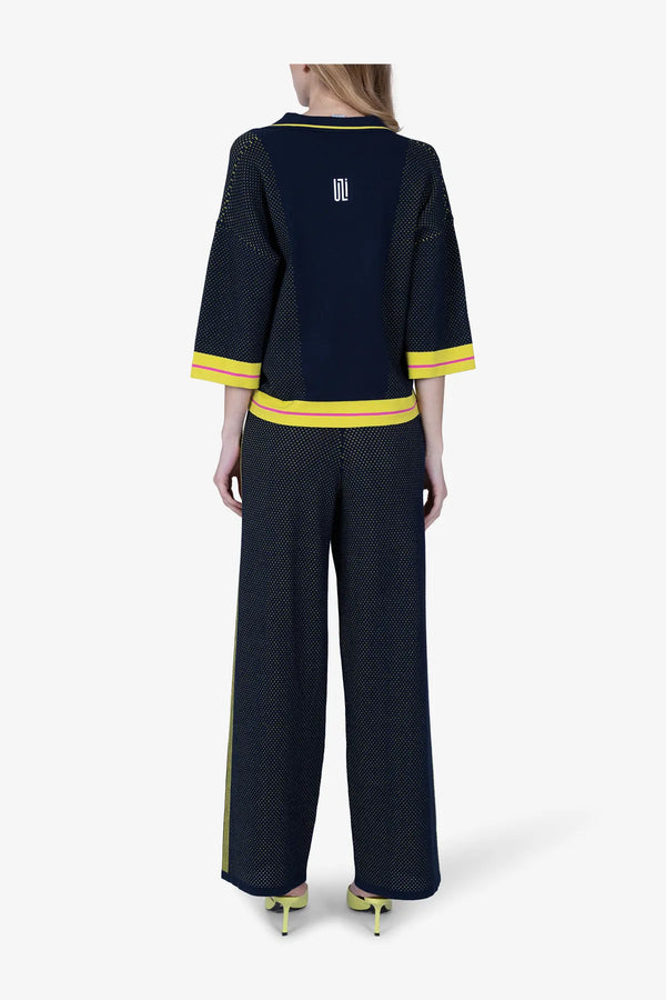 Lässiges Polo-Shirt aus Netzstrick 05