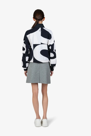 Sweater mit Stehkragen 04